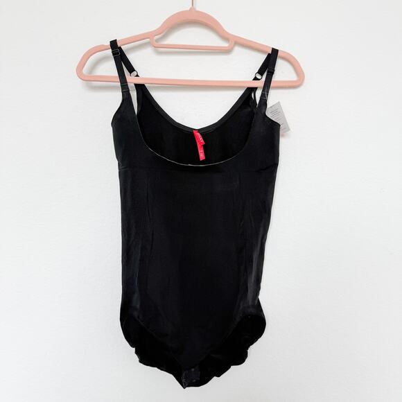 Spanx Womens Bodysuit Size Large Black‎ Shapewear Adjustable Compression Sculpt - Picture 1 of 7